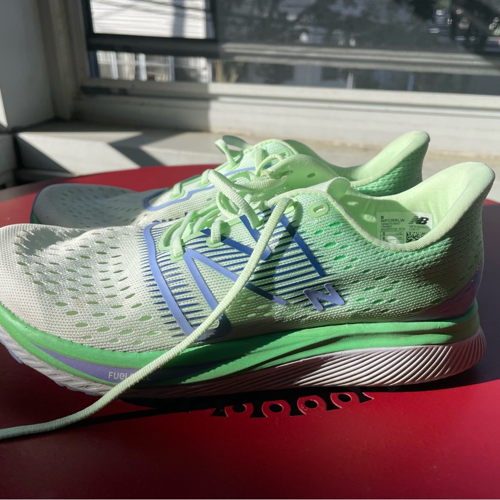 New Balance Women’s SuperComp Pacer, size 8